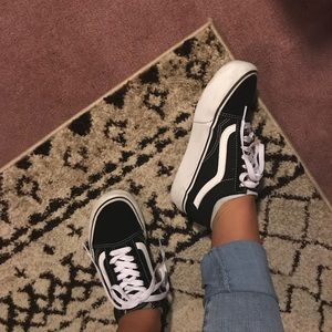 Black vans